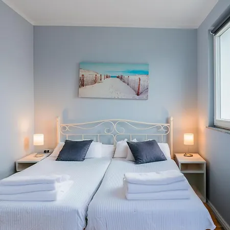 Apartment Cblue Apartmenthaus Chrischanshof *